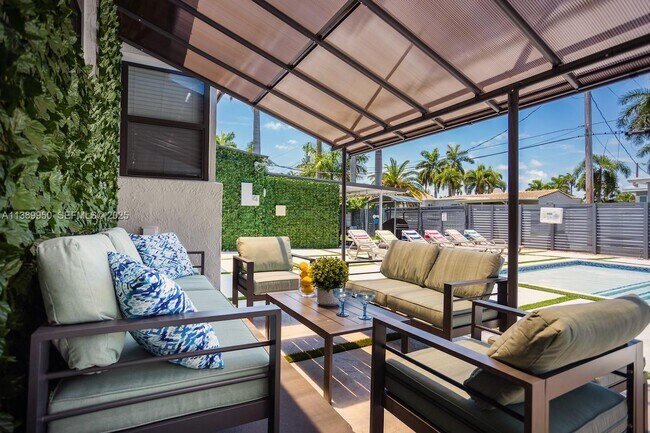 Photo - 801 Harrison St