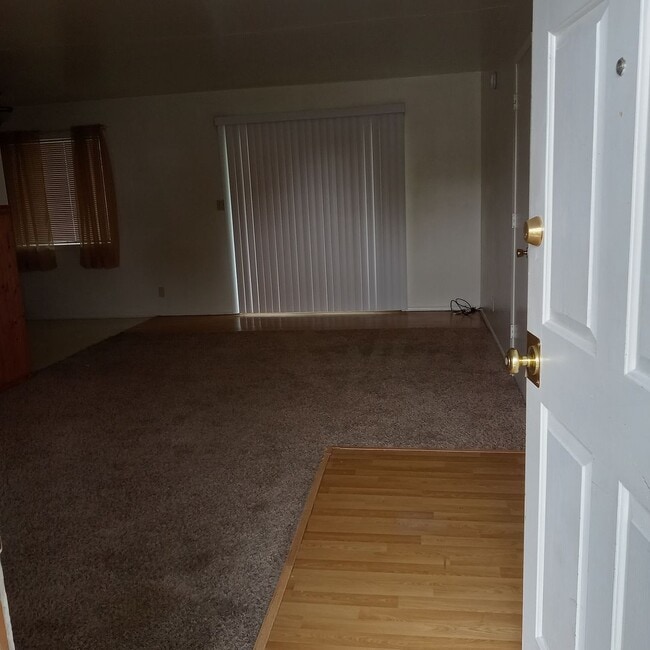 Photo - 971-983 W Idaho Ave Unidad 971 W Idaho Ave.