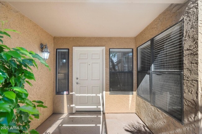 Building Photo - 8787 E Mountain View Rd Unit 1106
