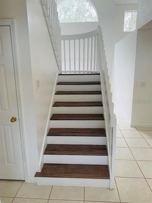 Photo - 594 Oak Branch Cir