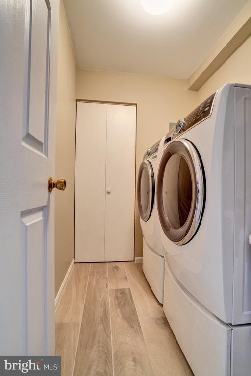Photo - 325 Westridge Cir