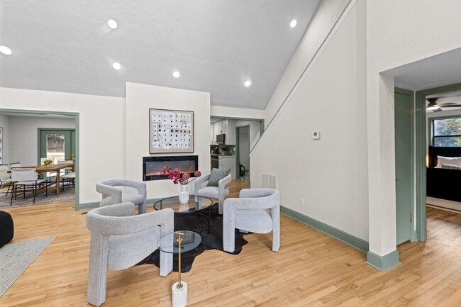 Photo - 2066 Tallavana Trail