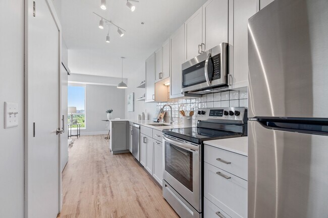 Photo - Juliette Apartments