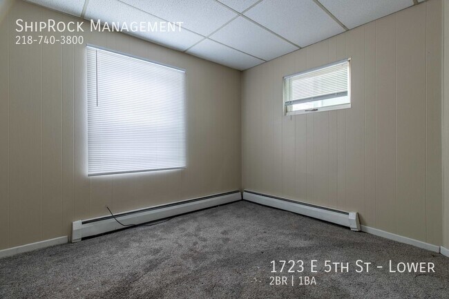 Photo - 1723 E 5th St Unit Lower