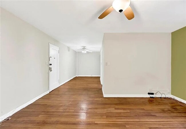 Photo - 2260 Burnett St