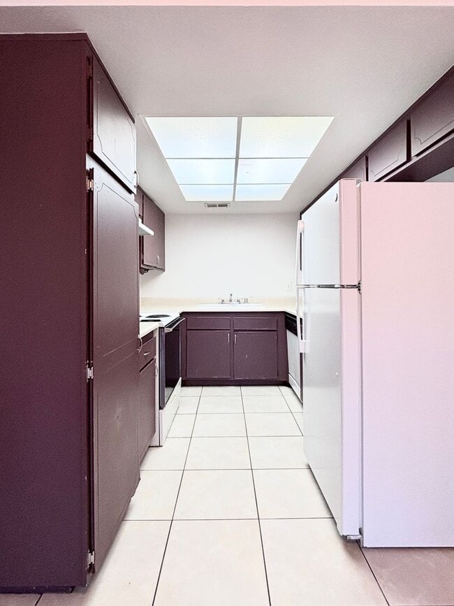 Photo - Spacious and beautifully maintained 2-bedroom, 2-bath townhouse located in a well-established, la...