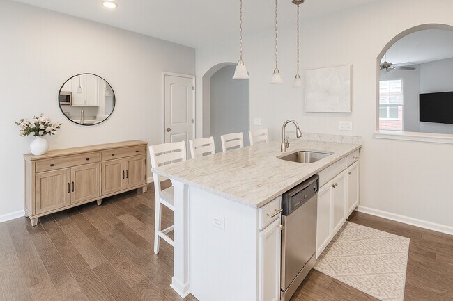 Photo - 1114 Evergreen Ave