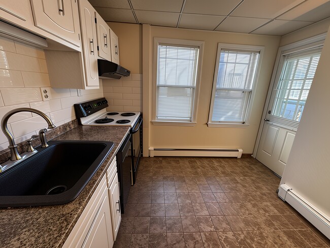 Photo - 5 Howard St Unit 1