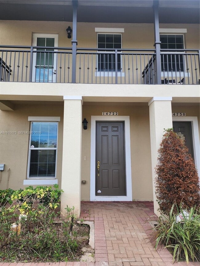 Photo - 14722 SW 12th St