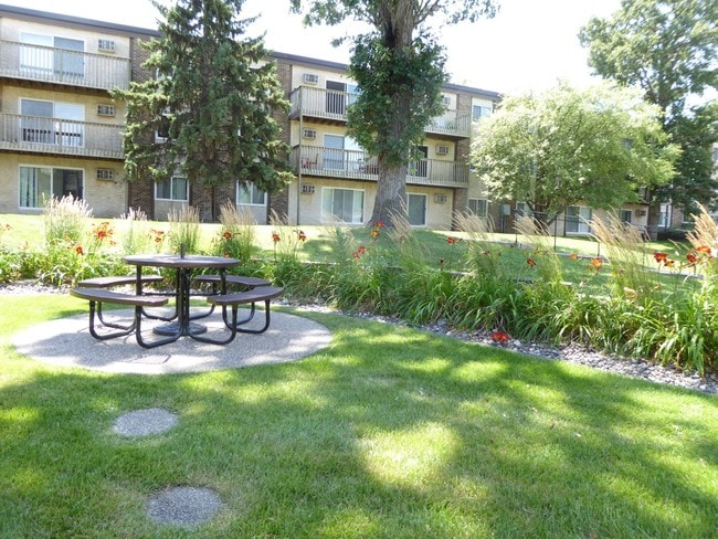 Valley Place Apartments