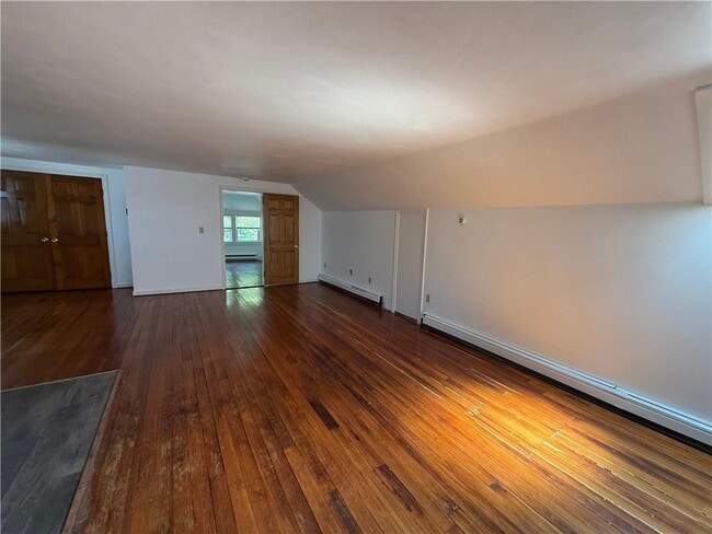 Photo - 60 Farewell St