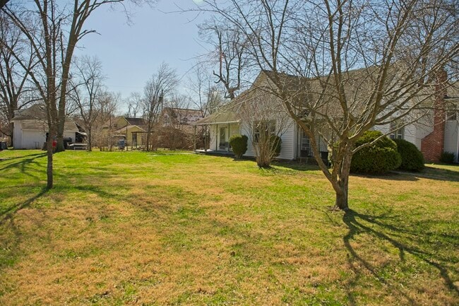 Photo - 1387 Central Ave