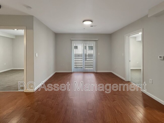 Photo - 1459 MacArthur Blvd Condo Unit 14