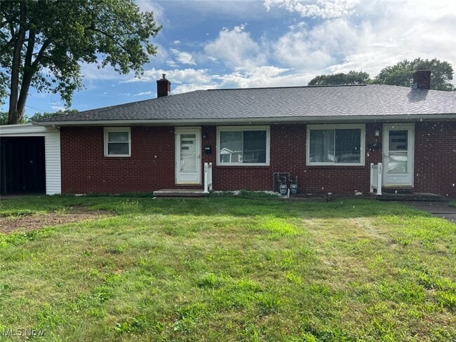 Building Photo - 1610 N Cross St Rental