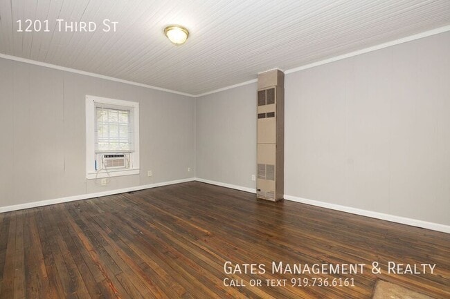 Photo - 1201 Third St-
