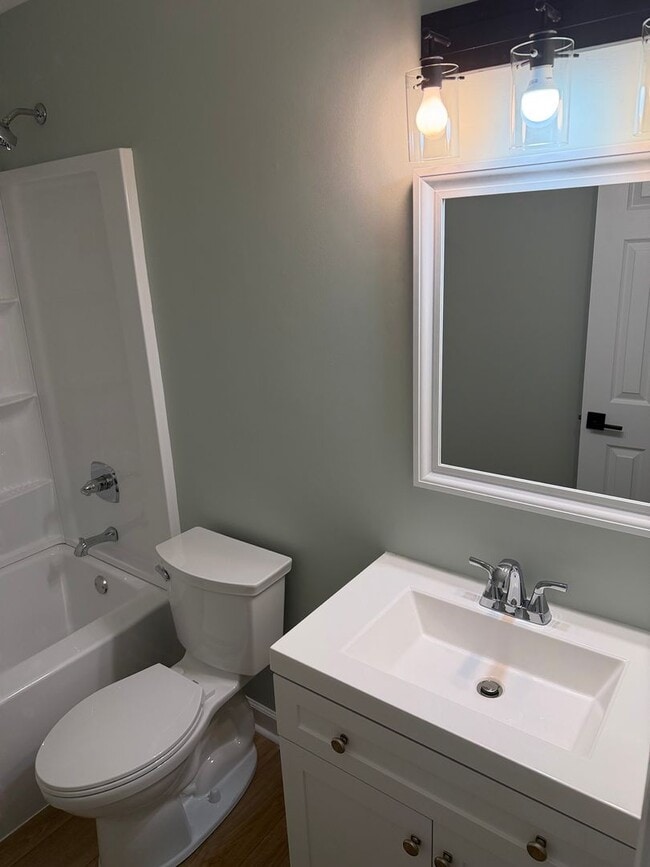 Photo - Newly renovated 2 bed 2 bath condo!