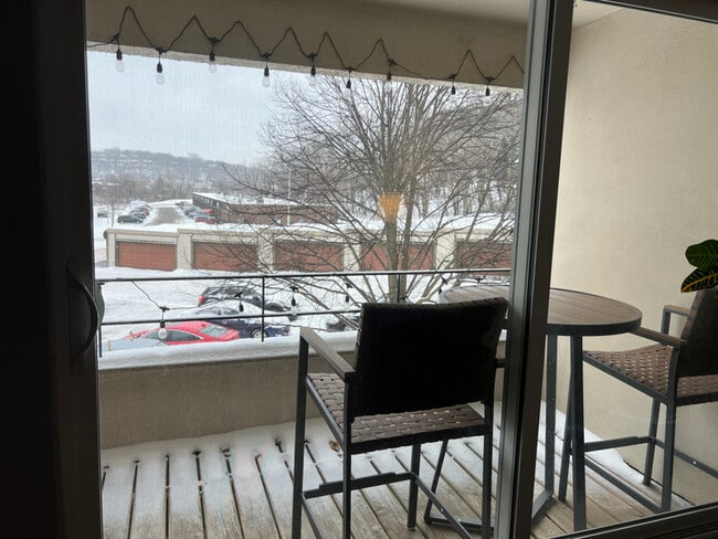 Photo - 1911 Viking Dr NW Unit Building 8 Apt 35