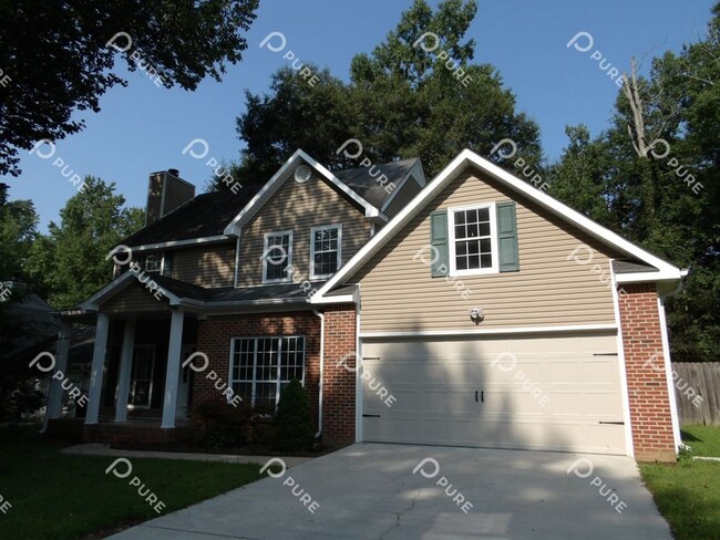 Photo - 202 Marlboro Way House