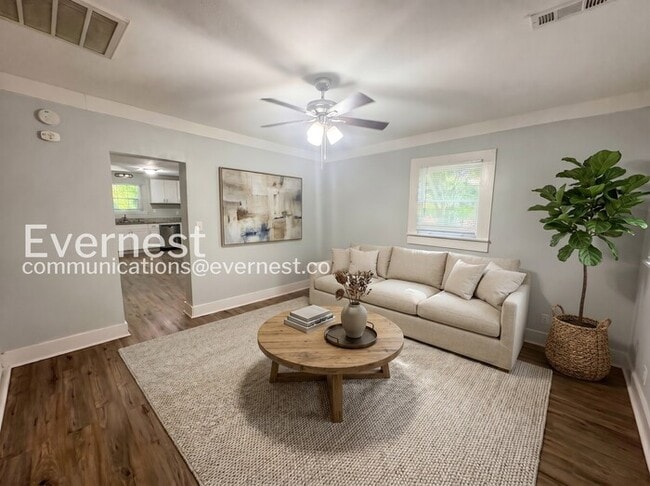 Photo - 6491 Camp St