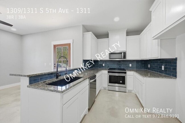 Photo - 1309/1311 S 5th Ave-1311 Unit 1311