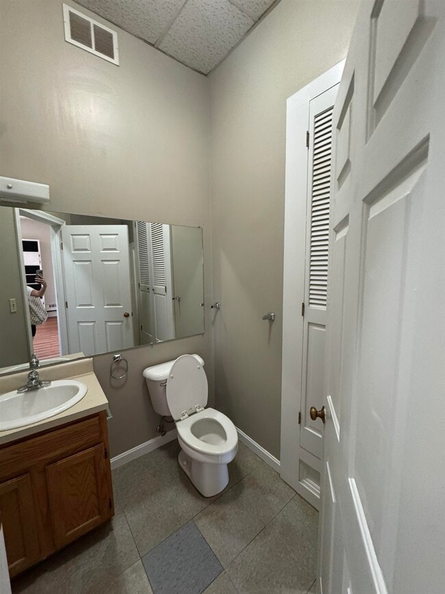 Photo - 1-3 Central Square Unit 208