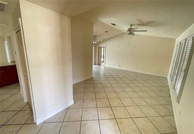 Photo - 919 SE 21st Ln