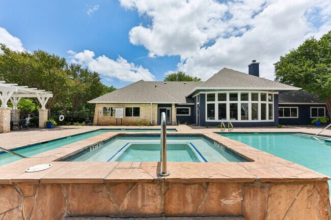 Photo - Madison Dell Ranch Apartments