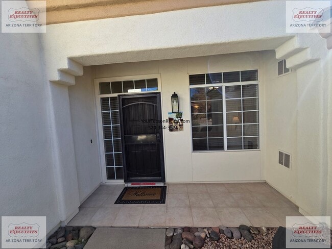 Photo - NE off Wrightstown & Pantano 3/2 with pool, patio and loads of upgrades