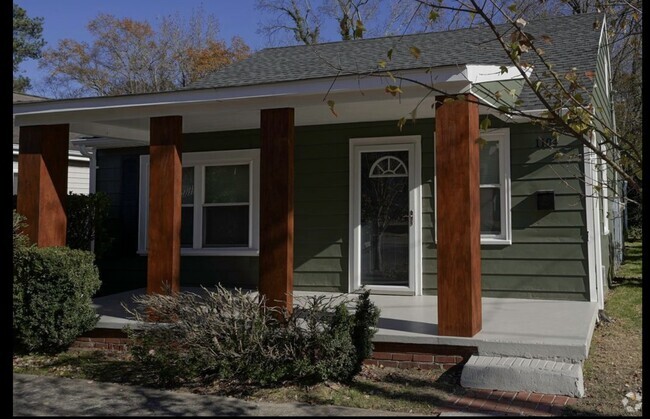 Building Photo - 1104 Berkeley St Rental
