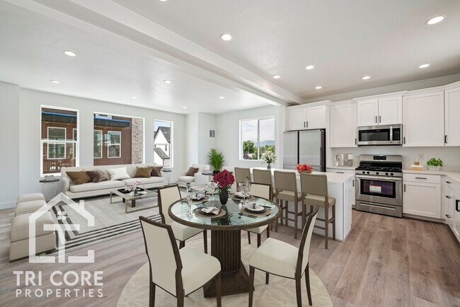 Photo - 8389 S 115 E