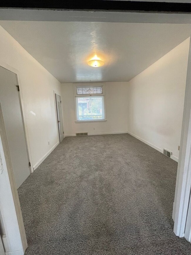 Photo - 130 S Bryant Ave Unidad Apt 1