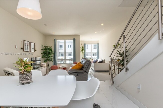 Photo - 10245 NW 63rd Terrace Unit 207