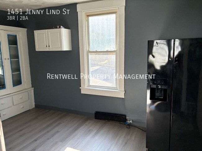 Photo - 1451 Jenny Lind St