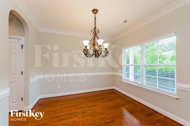 Photo - 265 High Knoll Dr