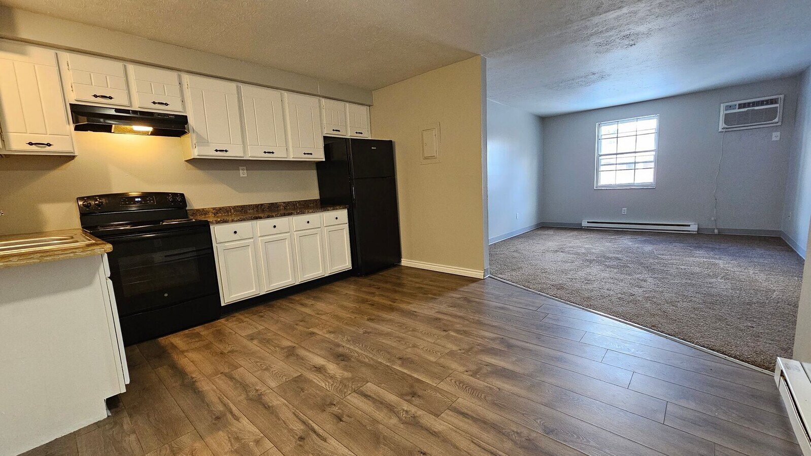 Photo - 136 Sunnyslope Dr