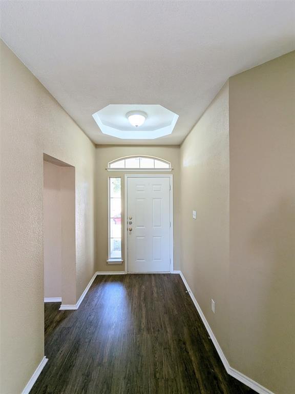 Photo - 1115 Remington Dr