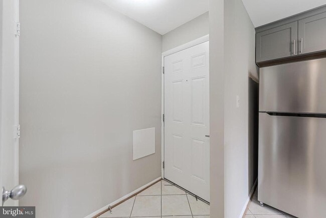 Photo - 1719 Ascot Way Unidad 1719D