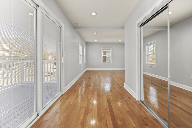 Photo - 1004 South St Unit 2