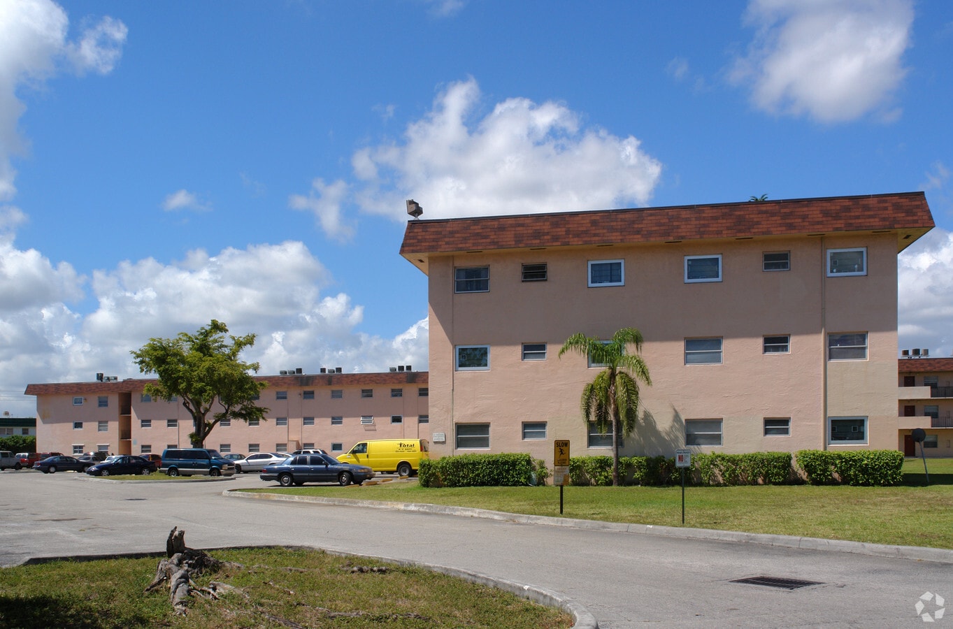 Caravel Apartaments - Caravel Arms