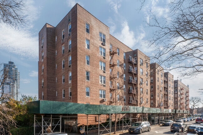 2665 Homecrest Ave - 2665 Homecrest Ave