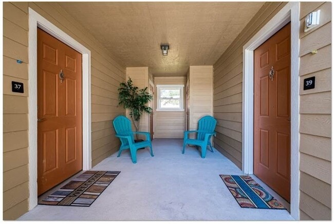 Photo - 200 S Ave A Unidad 100