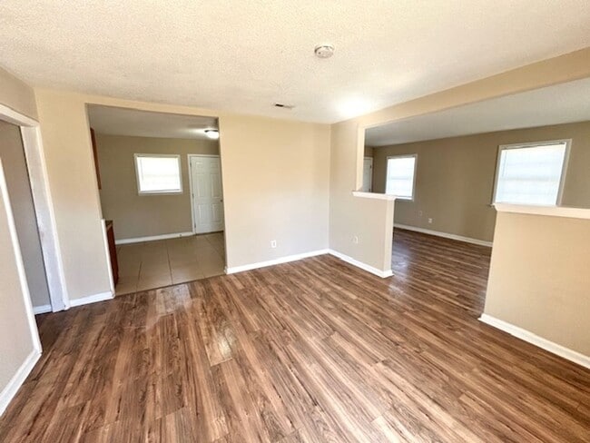 Photo - THREE BEDROOM HOME - CLOSE TO ALABAMA A&M