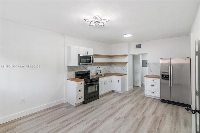 Photo - 1120 NW 106th St Unidad 1