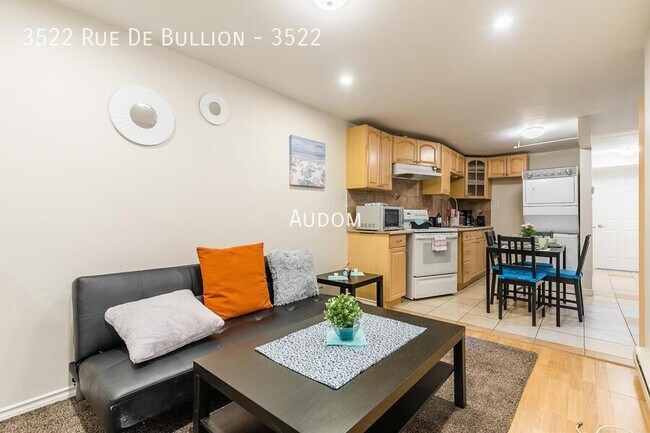 Building Photo - 3522 Rue De Bullion Unit 3522