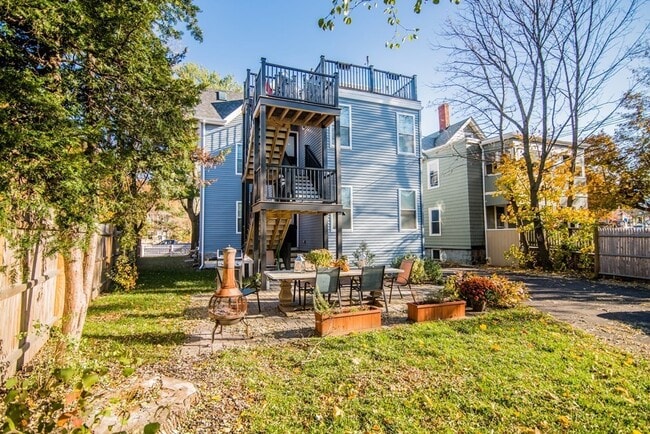 Photo - 757 Washington St Unit 1