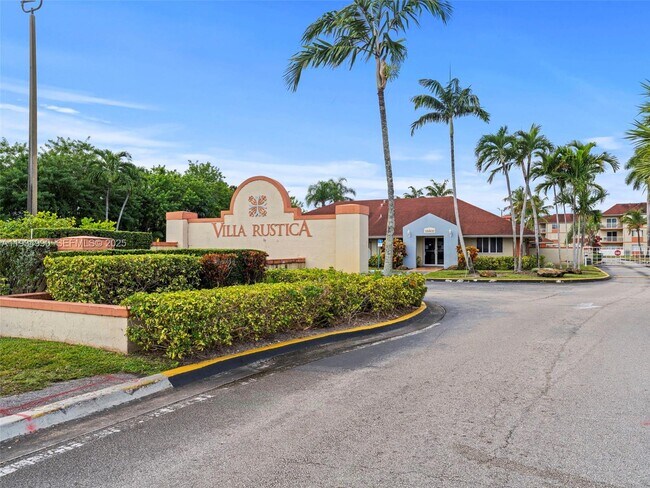 Building Photo - 18870 NW 57th Ave Unit 308