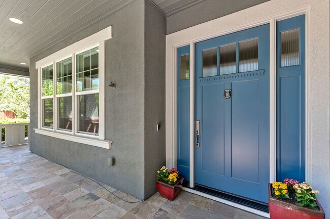 Photo - 2795 Cooper Cir
