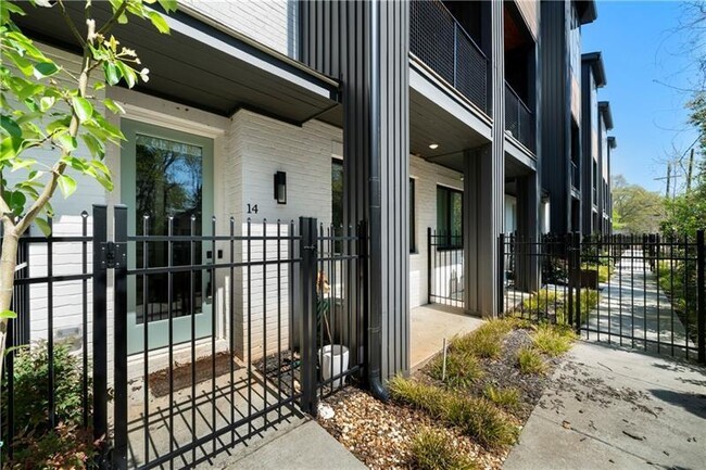 Building Photo - 2347 Hosea L Williams Dr SE Unit 14