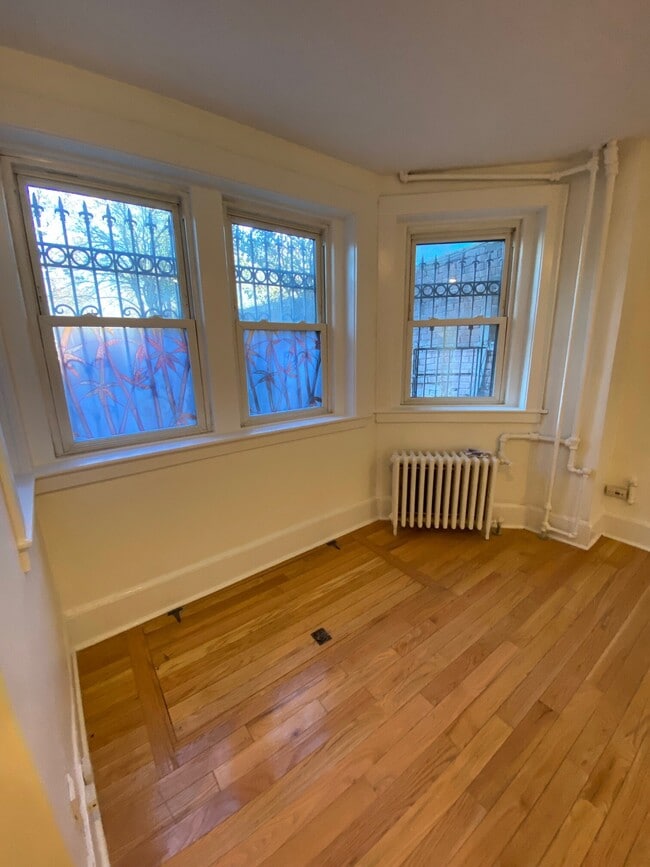 Photo - 458 Beacon St Unit 1