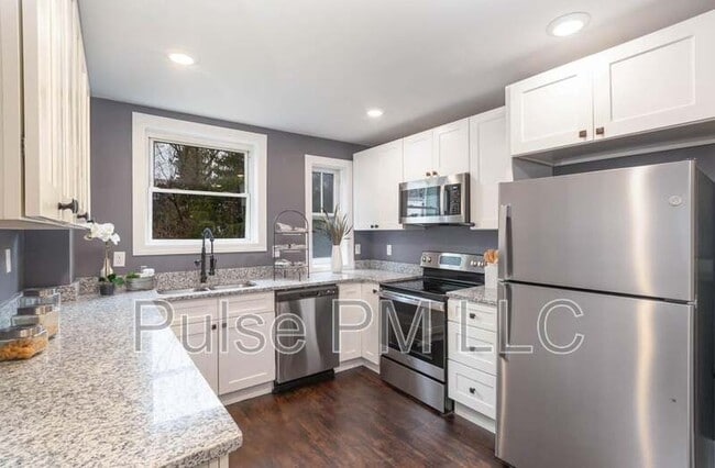 Photo - 39 18th St